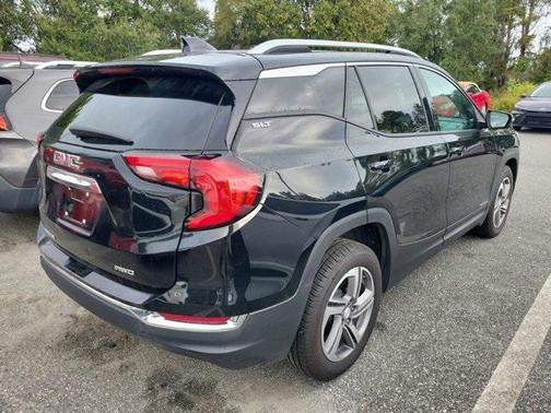 2021 GMC Terrain SLT