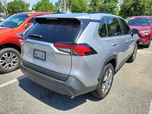 Silver Sky Metallic 2022 Toyota RAV4 XLE Premium