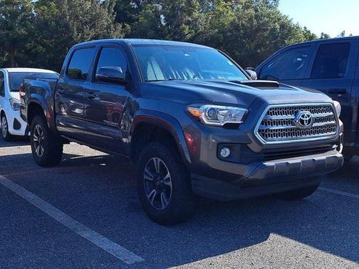 2017 Toyota Tacoma TRD Sport