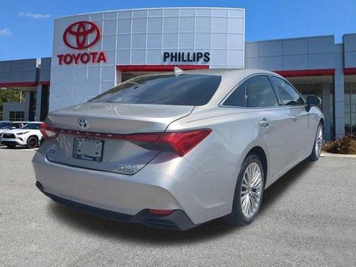 2020 Toyota Avalon Hybrid Limited