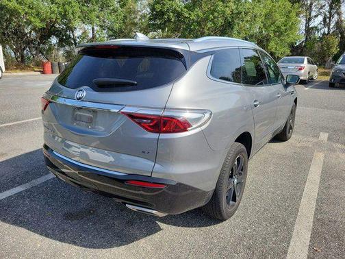 Moonstone Gray Metallic 2024 Buick Enclave Essence FWD