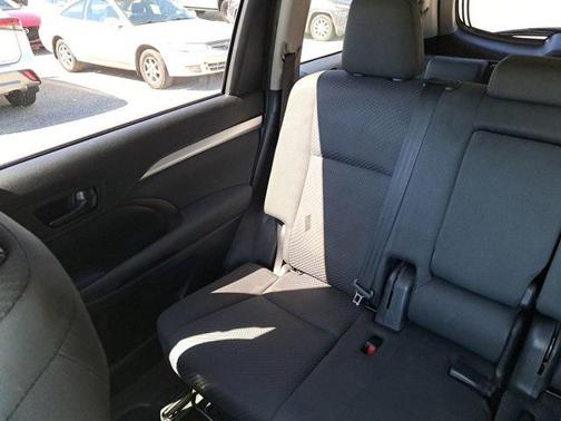 2019 Toyota Highlander LE I4