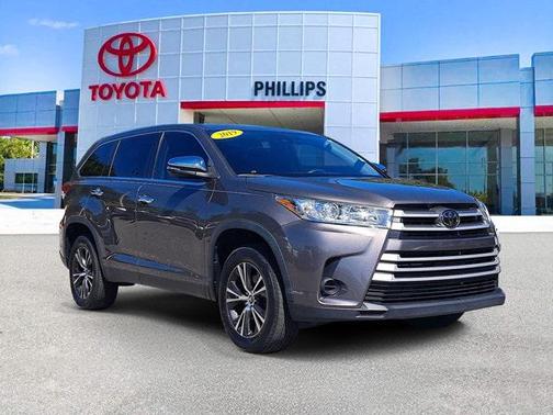 2019 Toyota Highlander LE I4