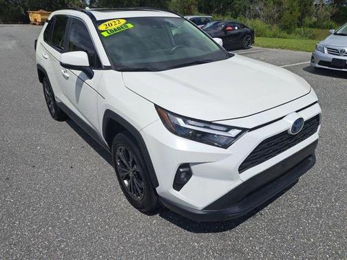 2022 Toyota RAV4 Hybrid XLE Premium