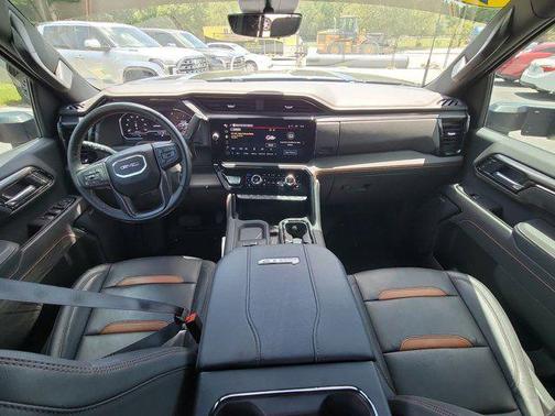 Onyx Black 2025 GMC Sierra 2500 AT4