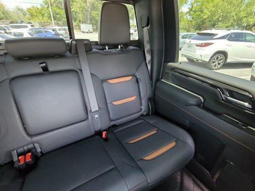 Onyx Black 2025 GMC Sierra 2500 AT4