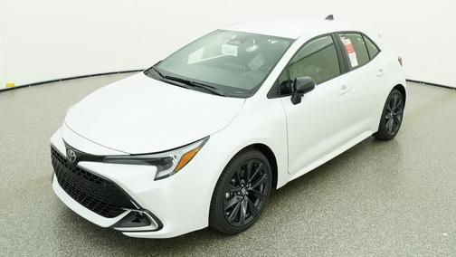 Wind Chill Pearl 2026 Toyota Corolla XSE