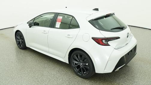 Wind Chill Pearl 2026 Toyota Corolla XSE