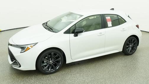 Wind Chill Pearl 2026 Toyota Corolla XSE