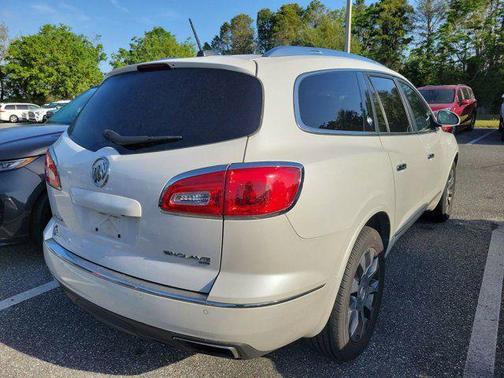 White Frost Tricoat 2017 Buick Enclave Leather
