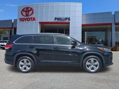 2017 Toyota Highlander Limited