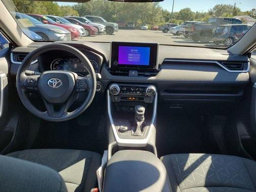 2024 Toyota RAV4 Hybrid SE