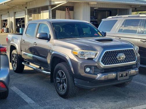 2018 Toyota Tacoma TRD Sport