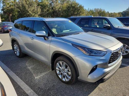 2023 Toyota Highlander Limited