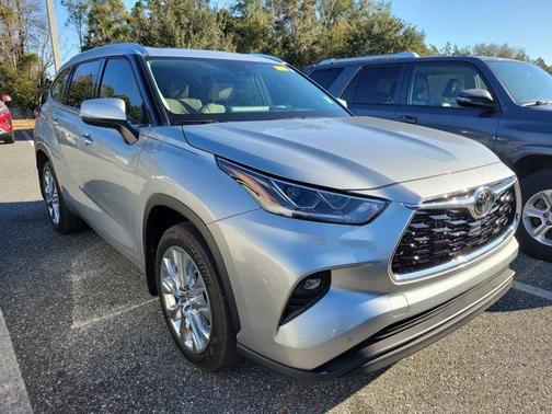 2023 Toyota Highlander Limited