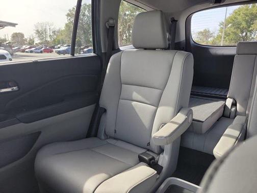 2019 Honda Pilot Touring 8-Passenger