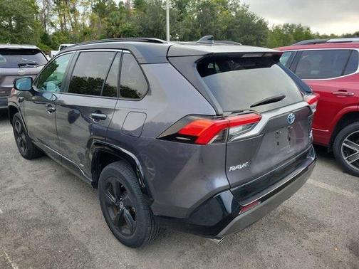 2021 Toyota RAV4 Hybrid SE
