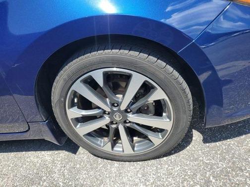 2016 Nissan Altima 2.5 SR