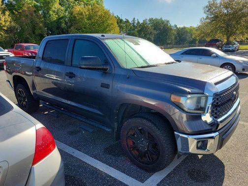 Magnetic Gray Metallic 2018 Toyota Tundra SR5