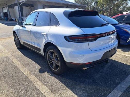 2019 Porsche Macan Base