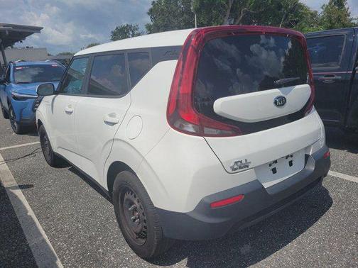 Snow White Pearl 2020 Kia Soul LX