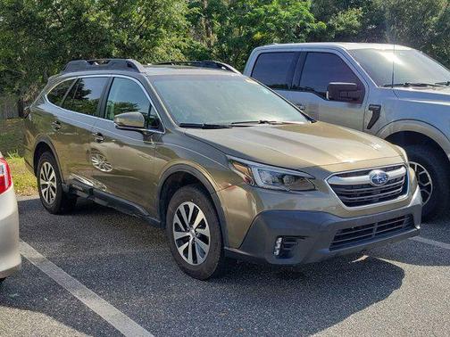 Autumn Green Metallic 2021 Subaru Outback Premium