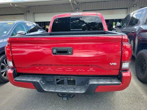 Barcelona Red Metallic 2022 Toyota Tacoma SR5
