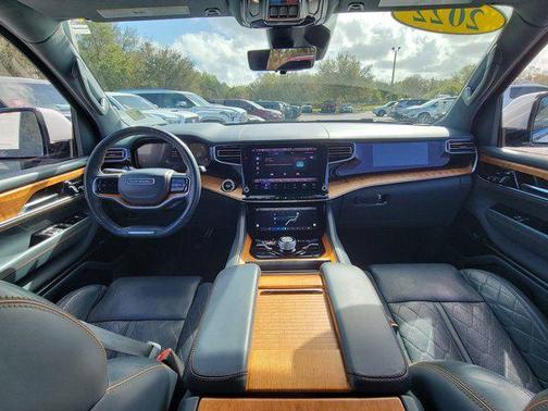 2022 Jeep Grand Wagoneer Series III 4x4