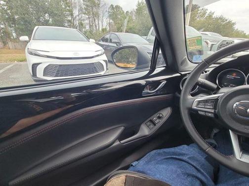 2017 Mazda MX-5 Miata RF Grand Touring