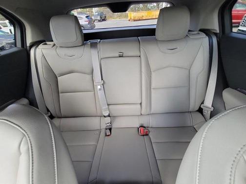 2022 Cadillac XT4 Luxury