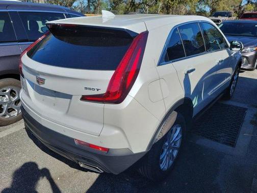 2022 Cadillac XT4 Luxury