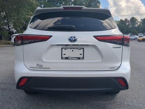 2023 Toyota Highlander Hybrid XLE