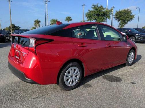 2021 Toyota Prius L