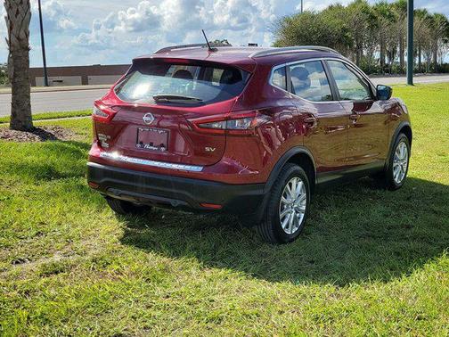 Scarlet Ember Tintcoat 2021 Nissan Rogue Sport SV