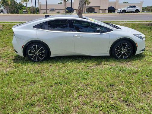 Wind Chill Pearl 2024 Toyota Prius Limited