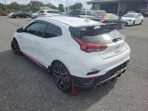 2022 Hyundai Veloster N Base