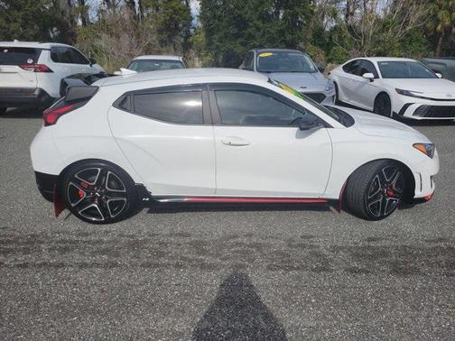 2022 Hyundai Veloster N Base