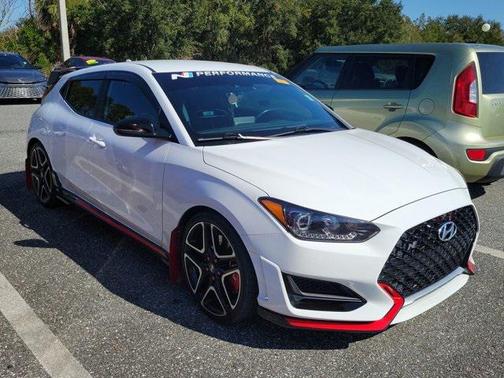 2022 Hyundai Veloster N Base