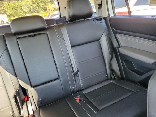 2022 Volkswagen Atlas 3.6L SEL