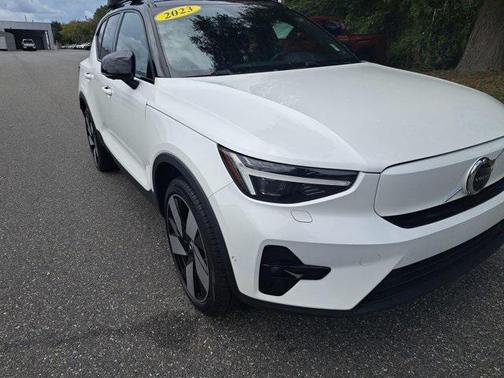 2023 Volvo XC40 Recharge Pure Electric Twin Ultimate