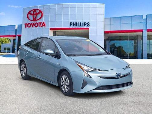 2017 Toyota Prius Four