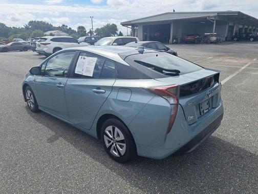 2017 Toyota Prius Four