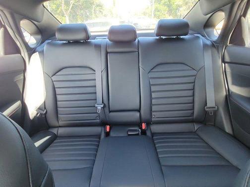 Snow White Pearl 2023 Kia Forte GT