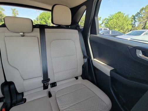 Desert Gold Metallic 2020 Ford Escape SE