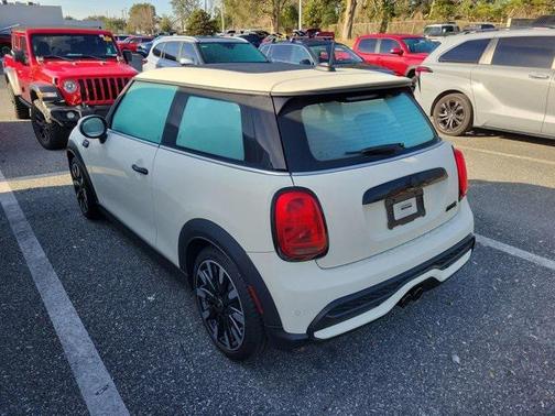 2022 MINI Hardtop Cooper S