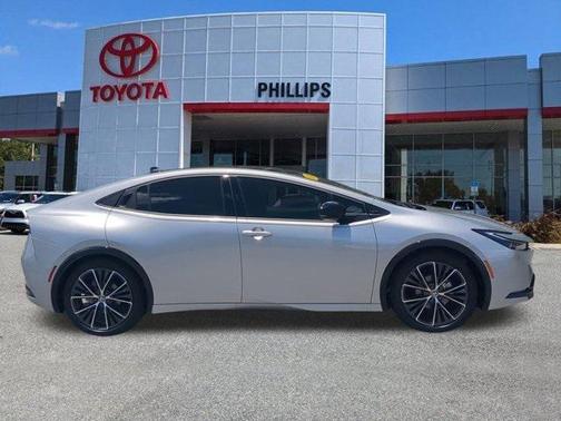 2024 Toyota Prius XLE