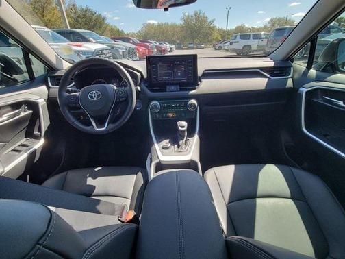 2021 Toyota RAV4 Hybrid XLE Premium