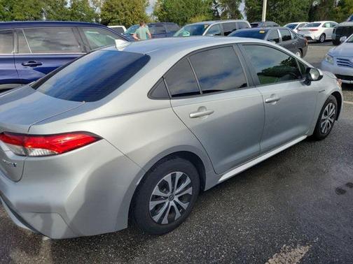 2020 Toyota Corolla Hybrid LE