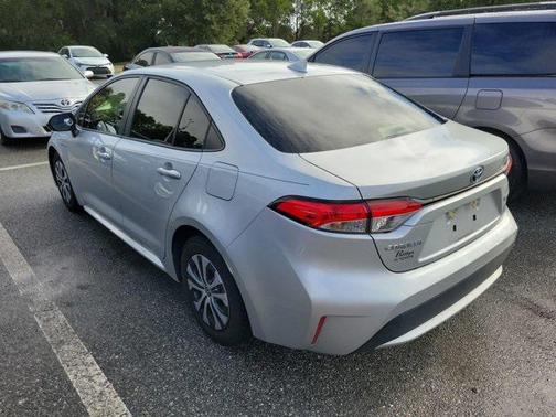 2020 Toyota Corolla Hybrid LE
