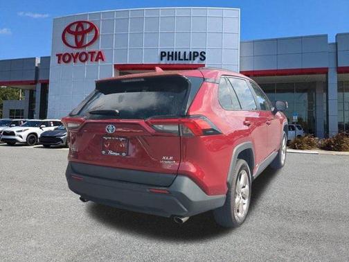 2021 Toyota RAV4 Hybrid XLE Premium